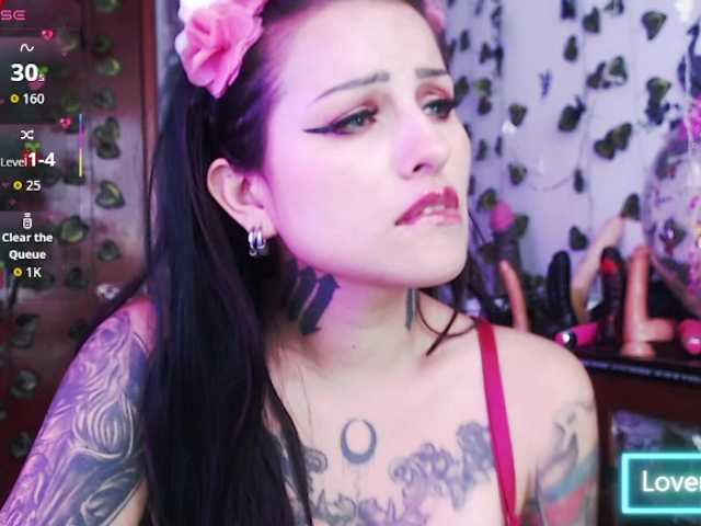 Demon-sofy-1 online show from June 19, 7:03 pm