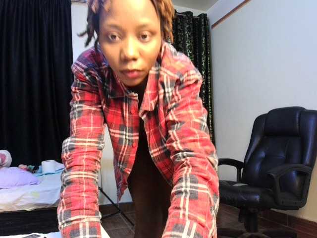 Deshlii online show from August 6, 1:26 am