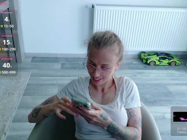 DiddySweet1 online show from August 10, 10:38 am