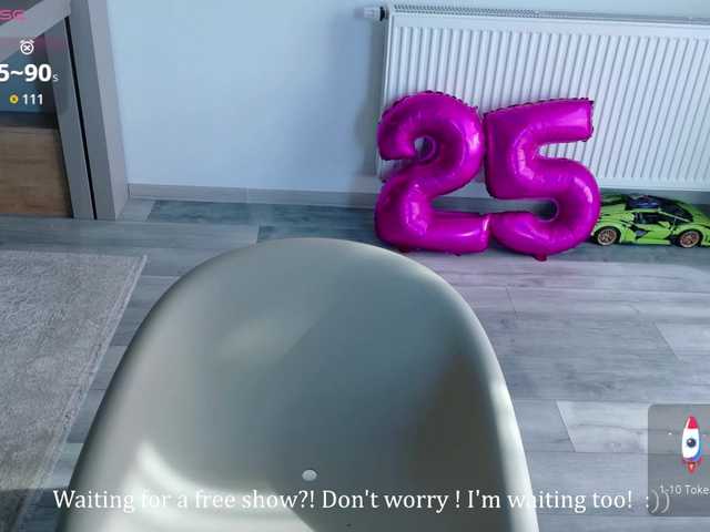 DiddySweet1 online show from August 15, 2:10 pm