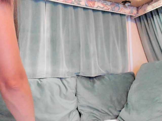 Dirty-Bya online show from August 12, 10:01 pm