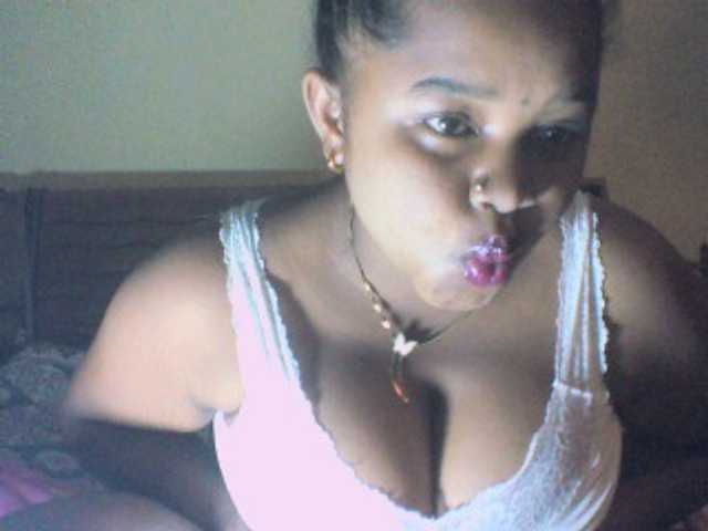 Djenni1 online show from August 31, 7:14 pm
