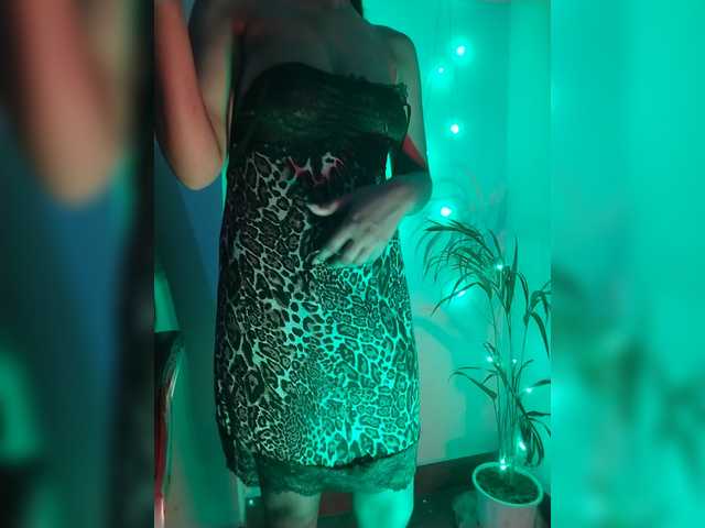 Doll69 online show from August 5, 7:01 pm