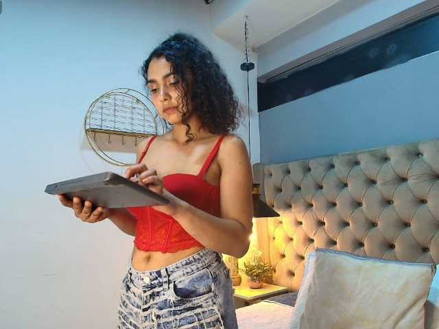 DulceeCielo online show from July 31, 8:47 pm