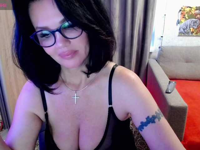EVA1172a online show from July 8, 1:15 pm