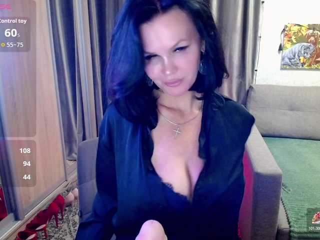 EVA1172a online show from July 19, 1:02 pm