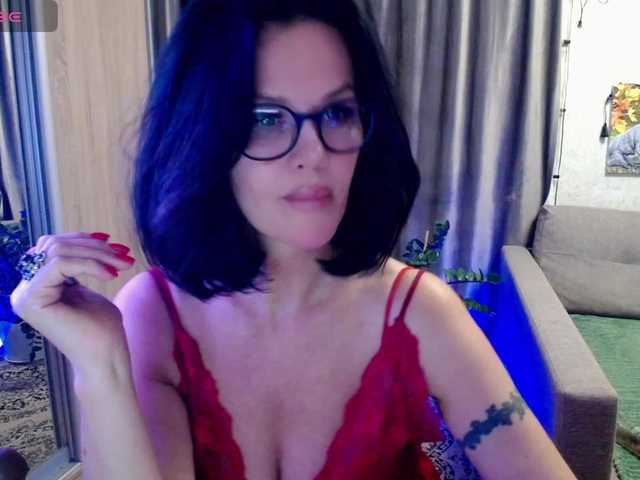 EVA1172a online show from August 7, 4:29 pm