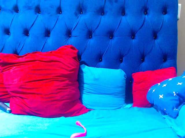 Ebonycandy10 online show from August 4, 9:34 pm