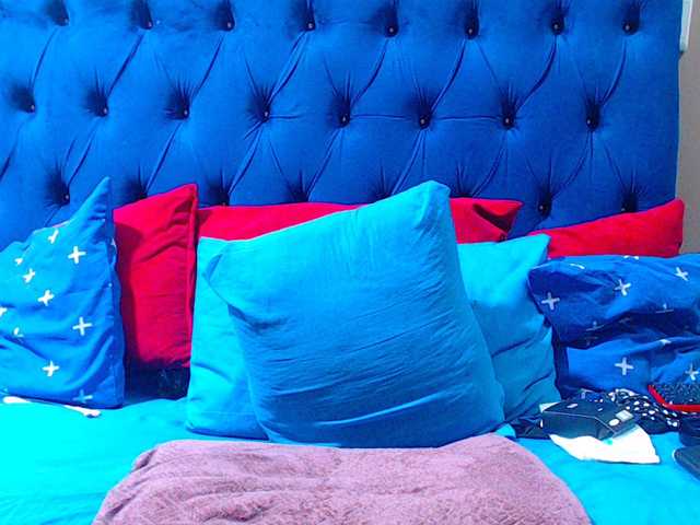 Ebonycandy10 online show from August 11, 7:54 am