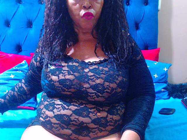 Ebonycandy10 online show from August 16, 7:34 am