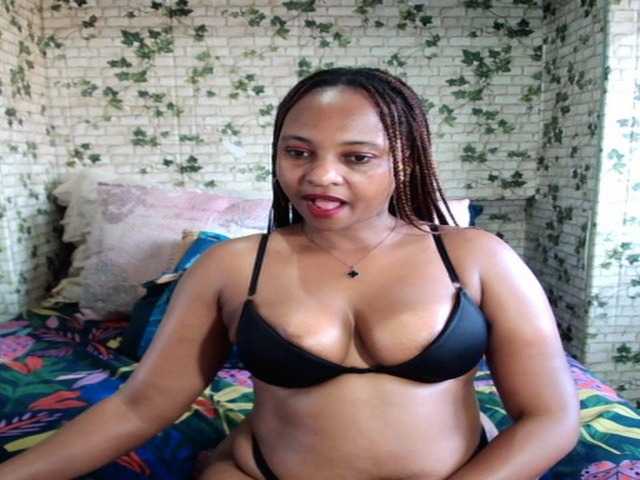 Ebonyseduction00 online show from August 7, 6:57 am
