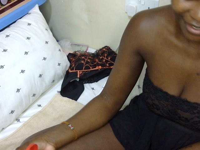 Ebonysonya2 online show from August 14, 9:57 am