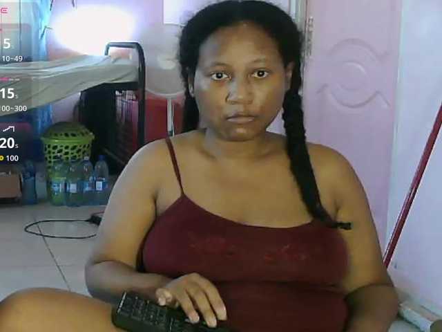 Eirondra online show from August 10, 1:23 pm
