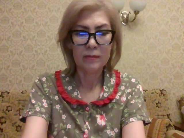 Elegant00Lady online show from August 9, 4:41 pm
