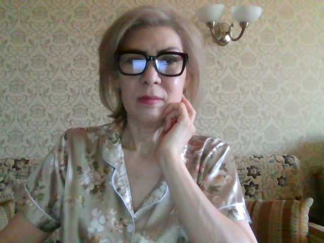 Elegant00Lady online show from August 16, 3:54 am