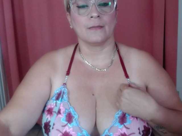 Elena-xx online show from August 5, 8:23 am