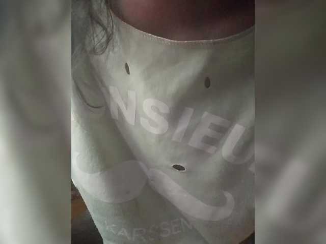 Elena19962 online show from June 29, 9:39 pm