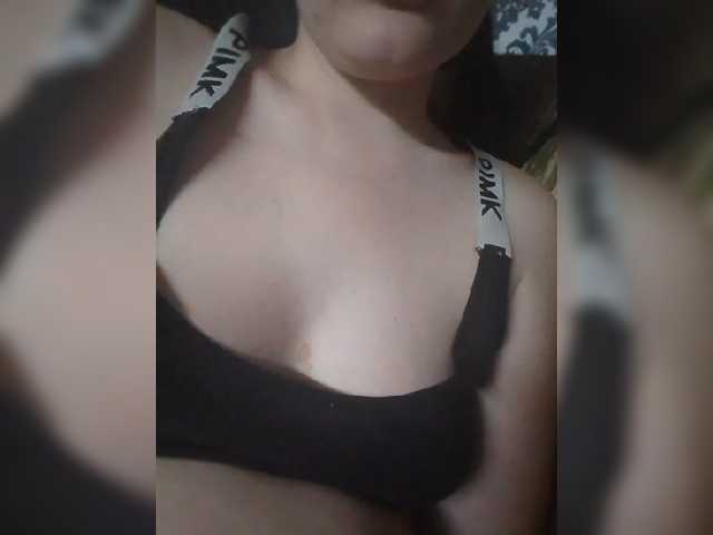 Elena19962 online show from July 6, 7:17 pm