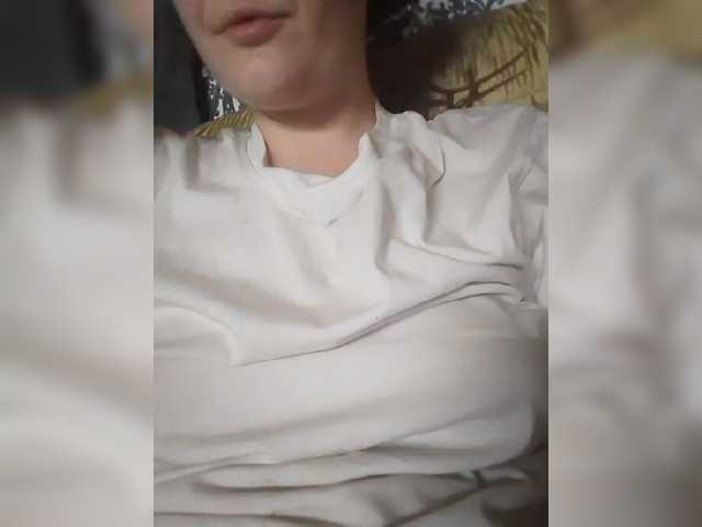 Elena19962 online show from August 6, 4:50 pm