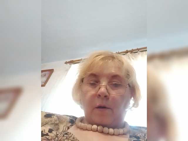 ElenaBeautiful784 online show from August 7, 3:12 pm