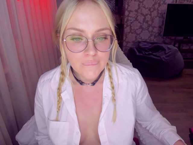 ElinaOcean online show from May 28, 8:34 pm