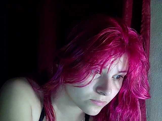 Elith20 online show from August 14, 6:17 am