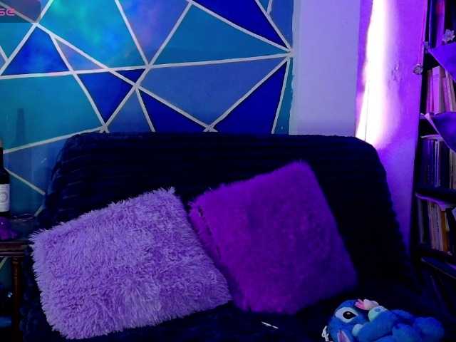 Elizabeth911 online show from July 15, 11:05 pm