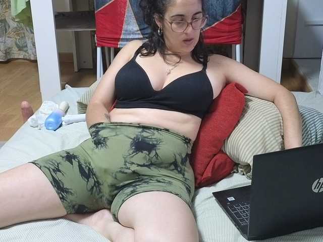 Eljosipe online show from June 13, 1:24 am