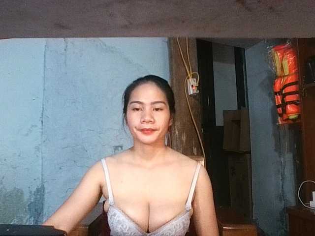 EllaShow93 online show from August 6, 2:43 am