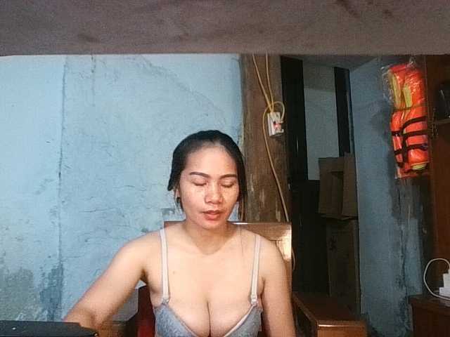 EllaShow93 online show from August 7, 11:05 pm