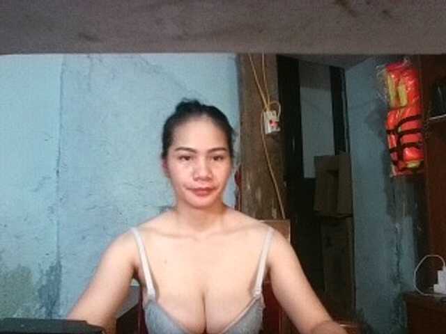 EllaShow93 online show from August 9, 9:21 am
