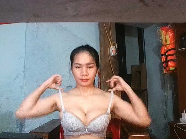 EllaShow93 online show from August 10, 10:33 pm