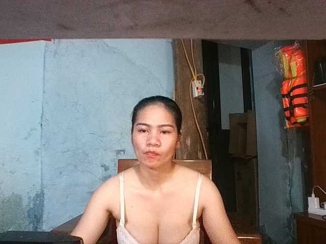 EllaShow93 online show from August 12, 8:05 am