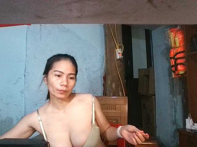 EllaShow93 online show from August 14, 1:31 am