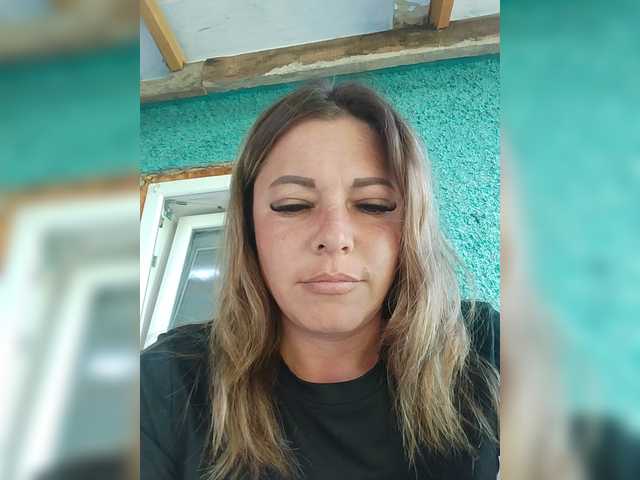 Ellazo online show from June 8, 1:39 pm