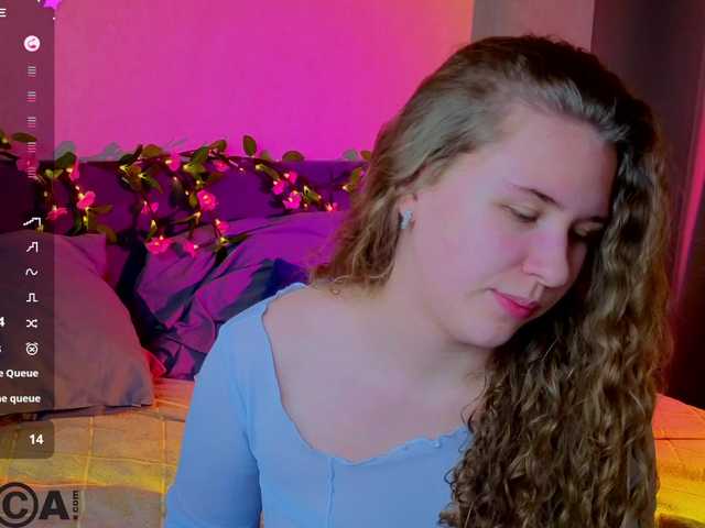Elsiee-Cuttiess online show from March 10, 8:49 pm