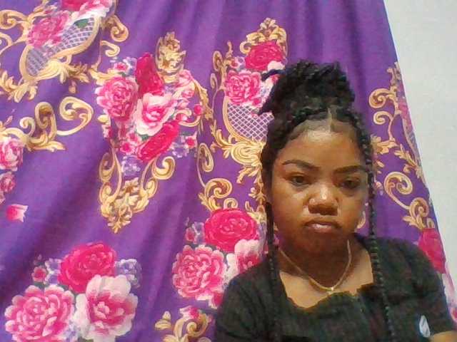 Elyah1a online show from August 12, 6:54 pm