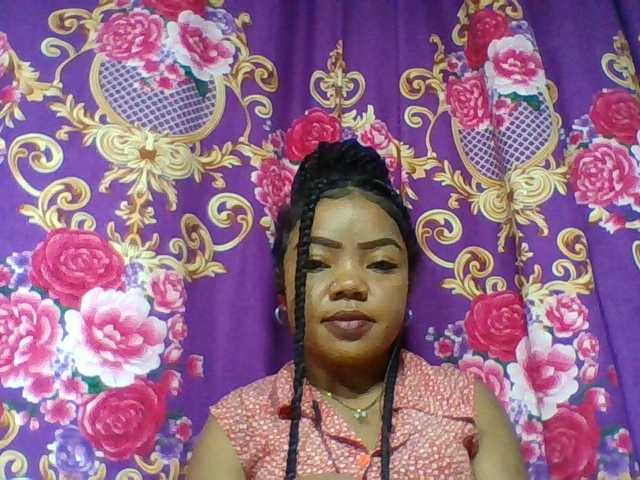 Elyah1a online show from August 14, 6:17 am