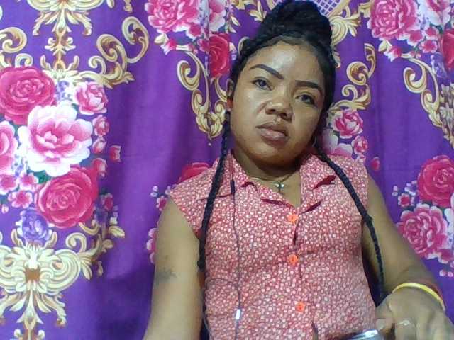 Elyah1a online show from August 14, 4:43 pm