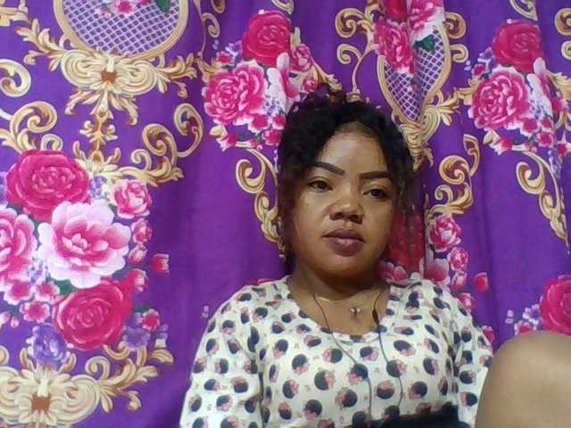 Elyah1a online show from August 15, 8:07 am