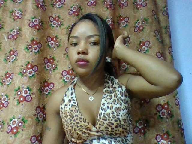 Elysa7 online show from August 9, 8:26 am