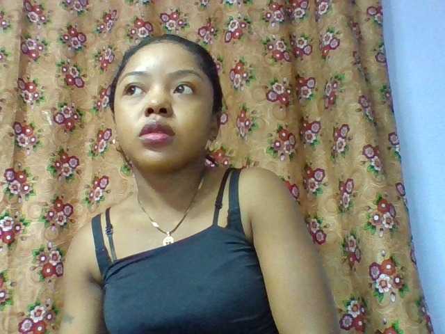 Elysa7 online show from August 12, 7:33 am