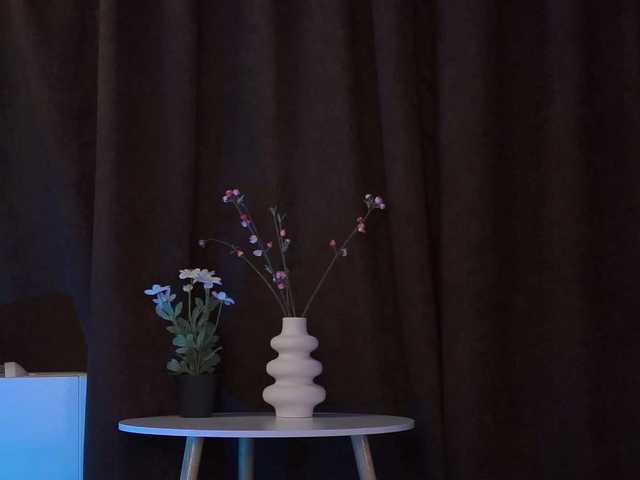 ElyssawetXX online show from August 14, 7:06 pm