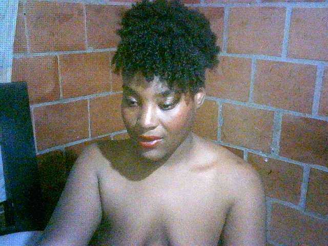 EmiliAddams online show from June 24, 2:35 am