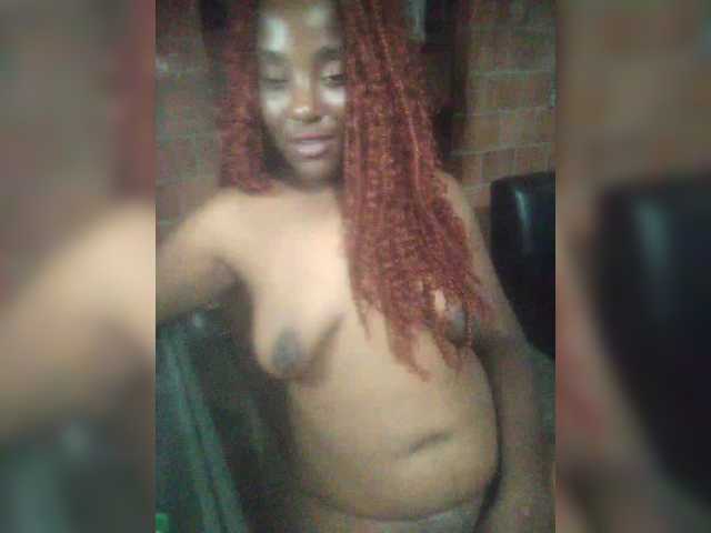 EmiliAddams online show from August 12, 10:34 pm