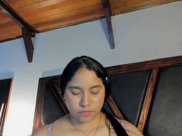 EmiliWilliams online show from August 9, 2:34 am