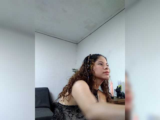 EmilyCCm online show from June 12, 4:14 pm