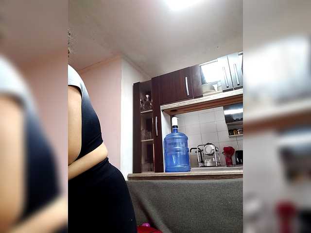 EmilyCCm online show from June 26, 5:49 pm