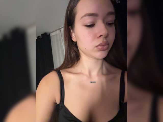 EmelyExx online show from September 10, 4:06 pm