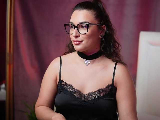 EmmaDallas online show from August 12, 6:54 pm